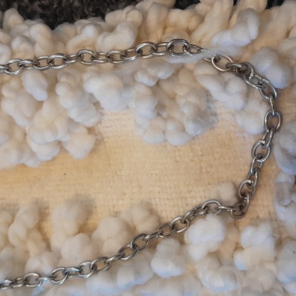 LONG Silver Tone Link Necklace - Picture 4 of 9